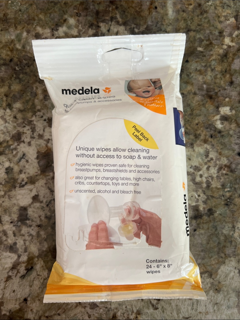 Medela Quick Clean Breast Pump and Accessory Unscented Wipes (24 count)